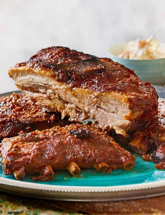 Slow-braised ribs with pineapple BBQ sauce