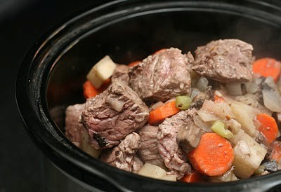 Slow cooked beef stew (with mushrooms & vegetables)
