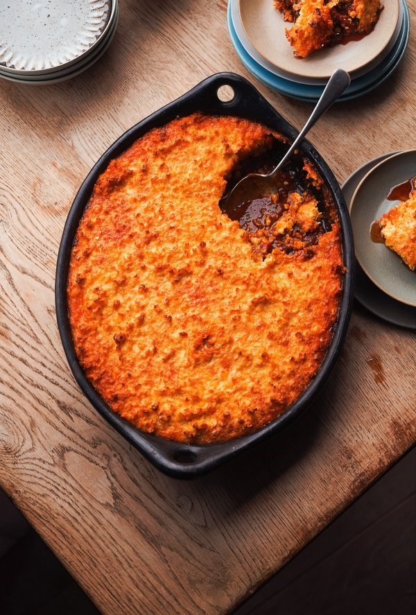 Slow-cooked chicken with a crisp corn crust