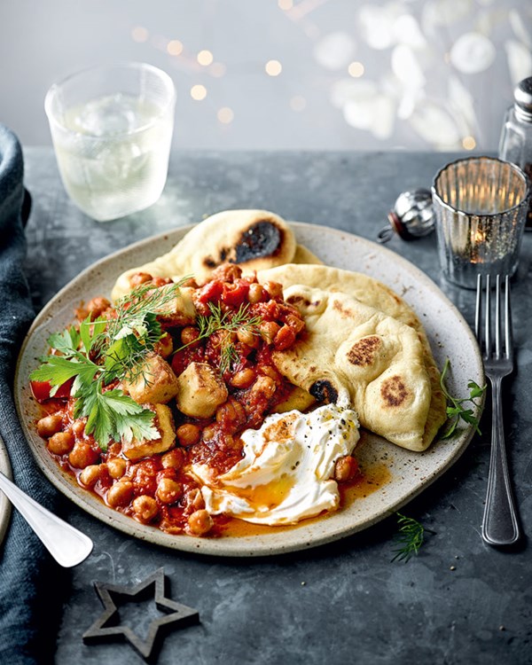 Slow-cooked chickpeas with harissa and crispy halloumi