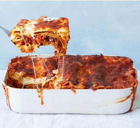 Slow-cooked chunky beef lasagne