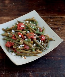 Slow-cooked Greek-style green beans
