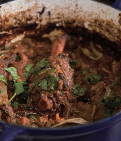 Slow cooked lamb shanks