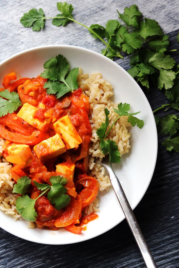 Slow-cooked pepper and paneer curry