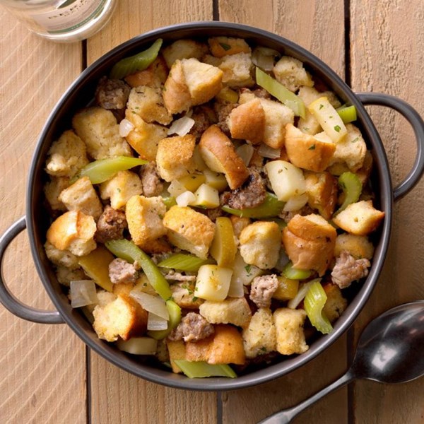 Slow-cooked sausage dressing