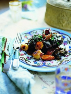 Slow-cooked shin of beef with portabellini mushrooms and glazed shallots with thyme