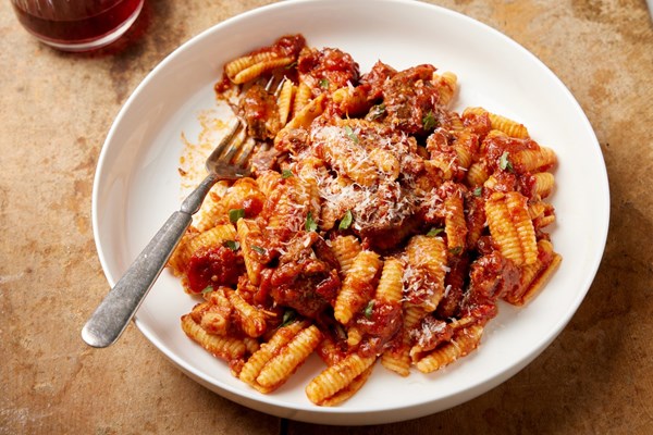Slow-cooked short rib ragù with pasta