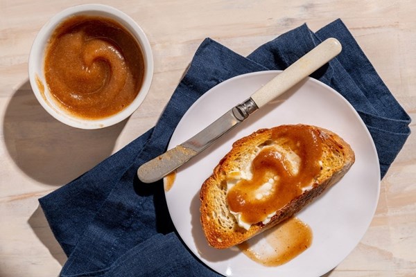 Slow cooker apple butter