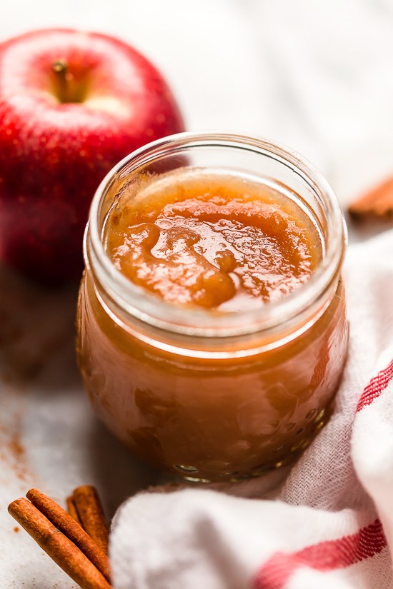 Slow cooker applesauce