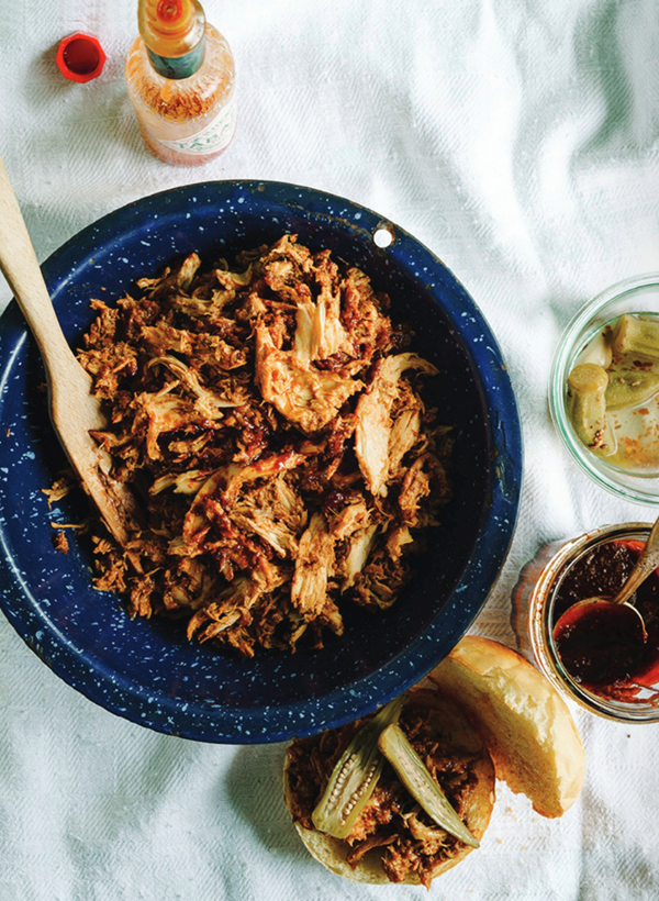 Slow cooker barbeque chicken