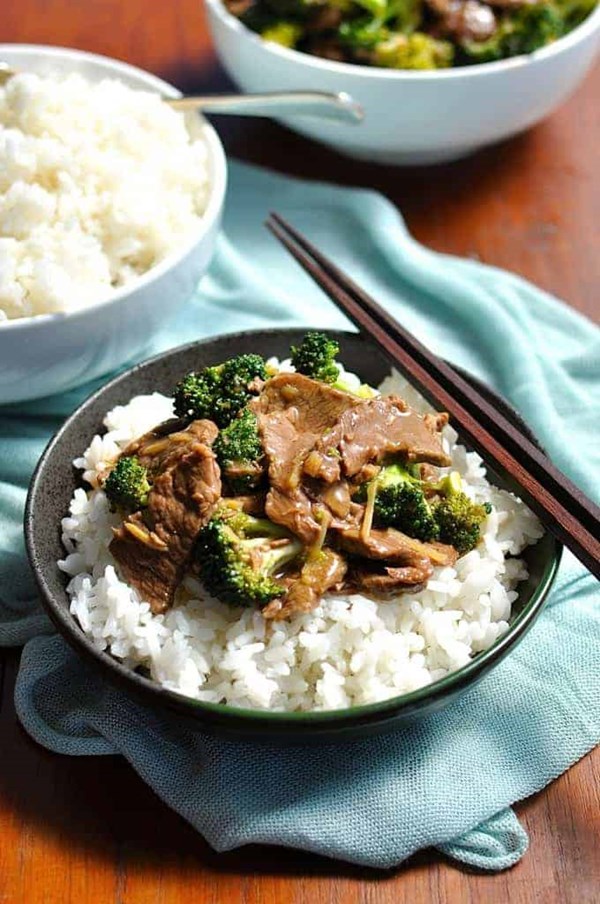 Slow cooker beef and broccoli