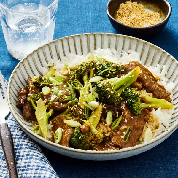 Slow-cooker beef and broccoli