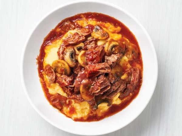 Slow-cooker beef and polenta