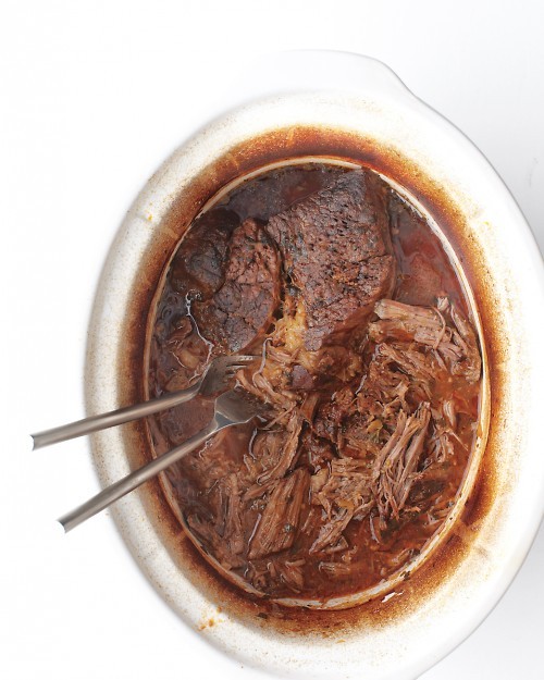 Slow-cooker beef ragù