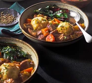 Slow cooker beef stew with dumplings