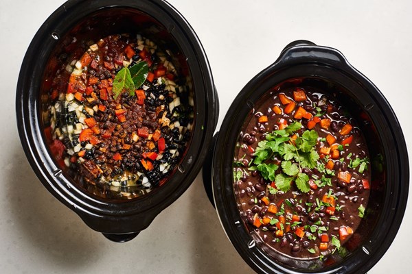 Slow cooker black bean soup