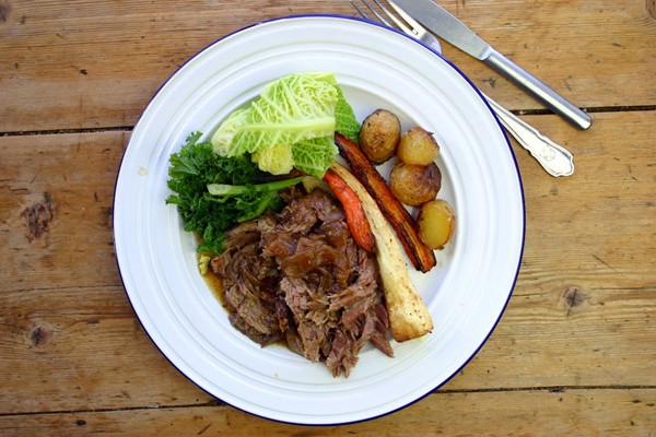 Slow-cooker brisket with caramelised onions