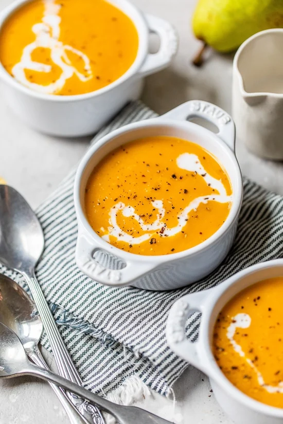 Slow cooker butternut pear soup