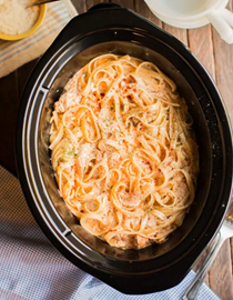 Slow cooker Cajun chicken fettuccine