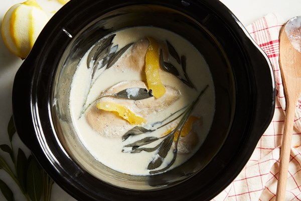 Slow-cooker chicken breasts with lemon, sage & milk 