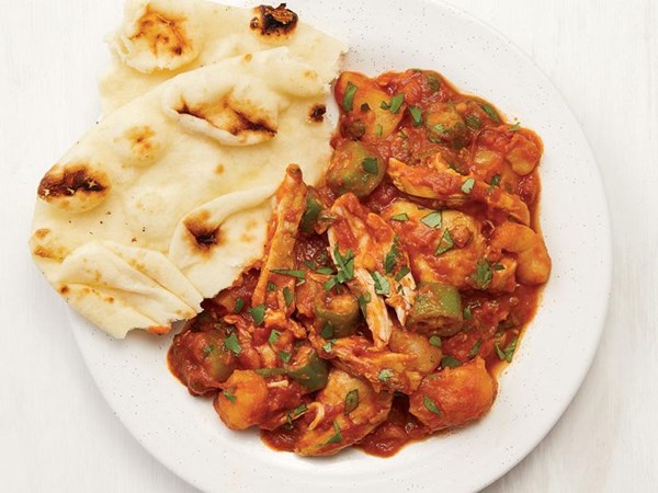 Slow-cooker chicken curry