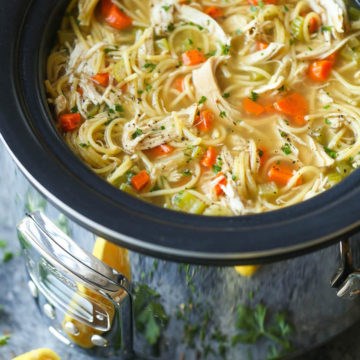 Slow cooker chicken noodle soup