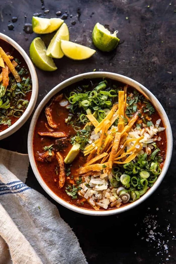 Slow cooker chipotle chicken tortilla soup with salty lime chips