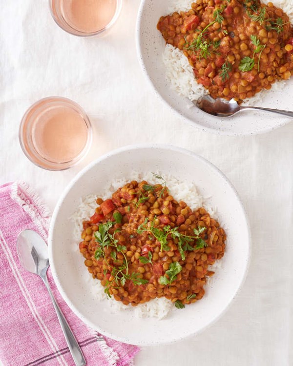 Slow cooker coconut lentil curry