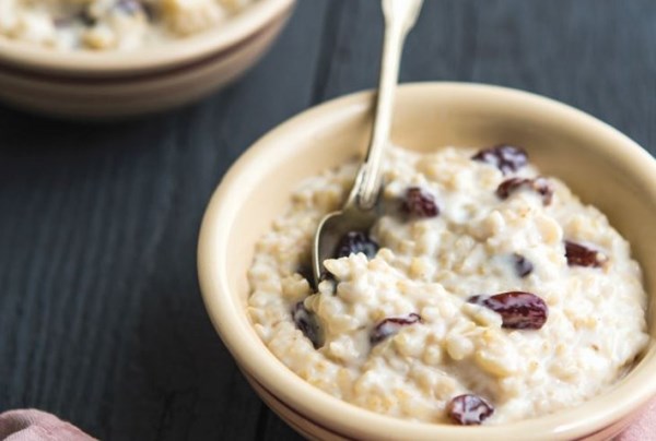 Slow cooker coconut rice pudding
