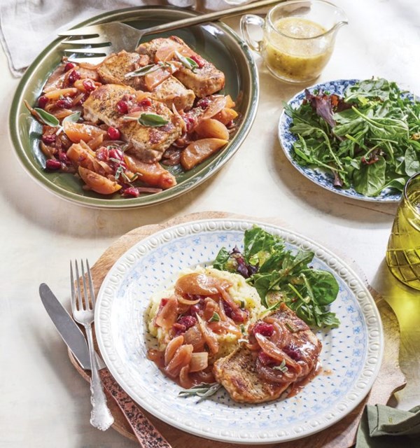 Slow-cooker cranberry-apple pork chops