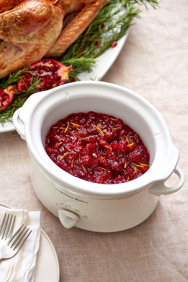 Slow cooker cranberry sauce