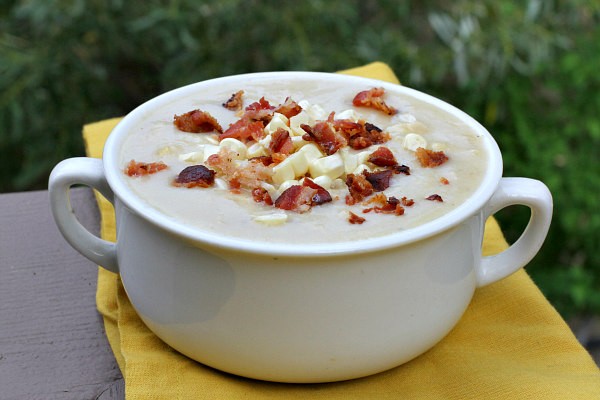 Slow cooker fresh corn chowder