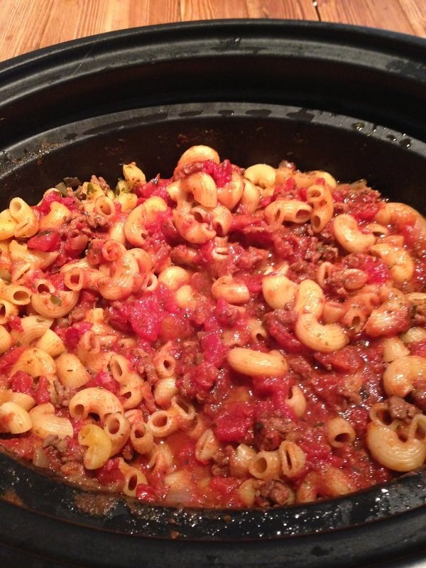 Slow-cooker lamb and pasta