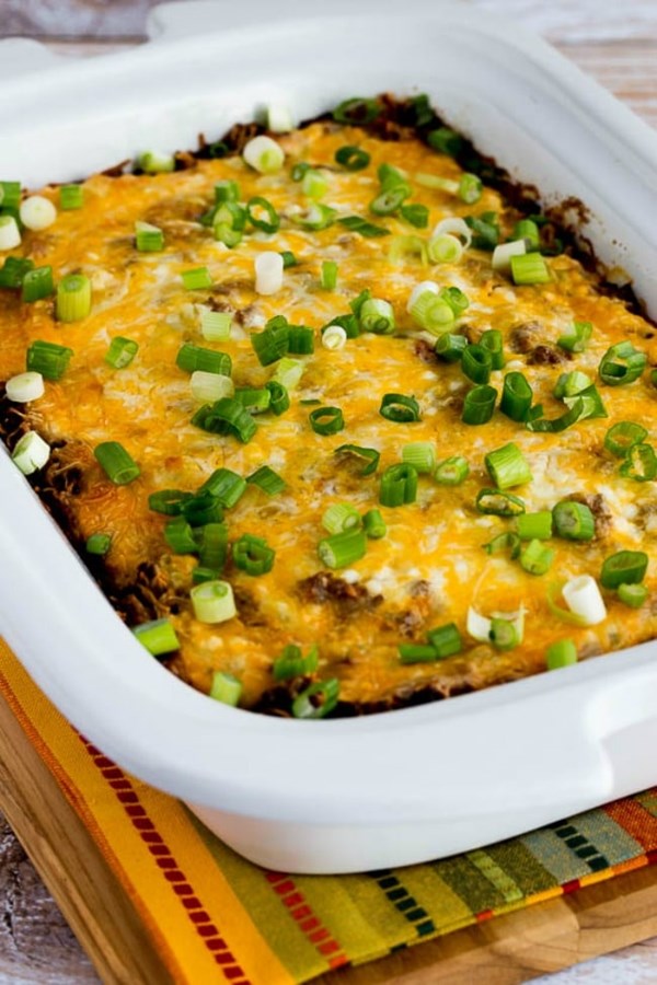 Slow cooker Mexican lasagna casserole