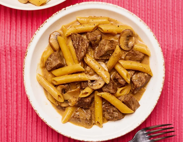 Slow cooker peppered beef with pasta