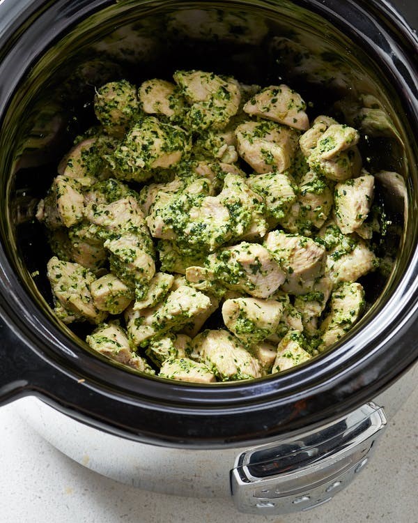 Slow cooker pesto chicken