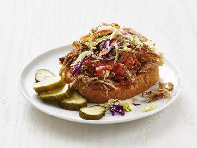 Slow-cooker pulled pork sandwiches