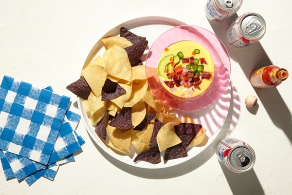 Slow-cooker queso dip