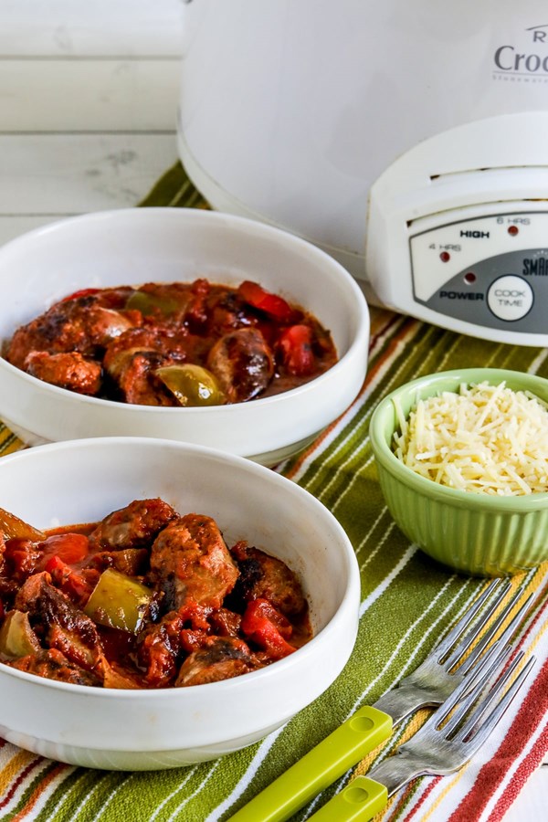Slow cooker sausage and peppers