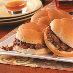 Slow cooker shredded beef