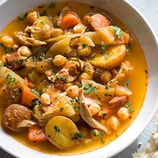 Slow-cooker Spanish chickpea soup (Cocido de garbanzos)