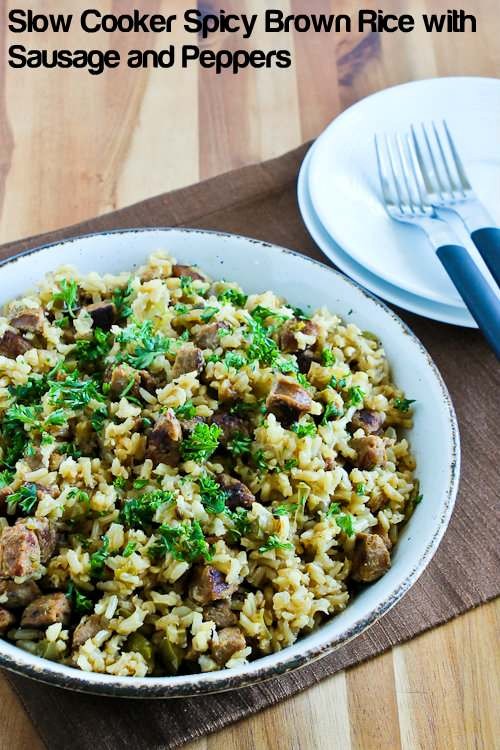Slow cooker spicy brown rice with sausage and peppers