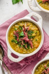 Slow cooker split pea soup with ham hock