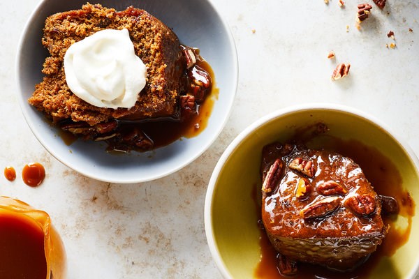 Slow cooker sticky toffee pudding