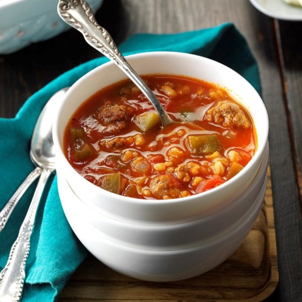 Slow cooker stuffed pepper soup