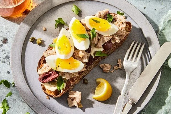 Slow-cooker tuna confit