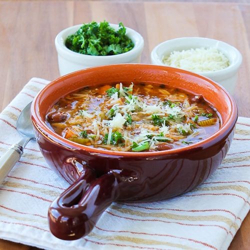 Slow cooker vegetarian pasta e fagioli soup with whole wheat orzo