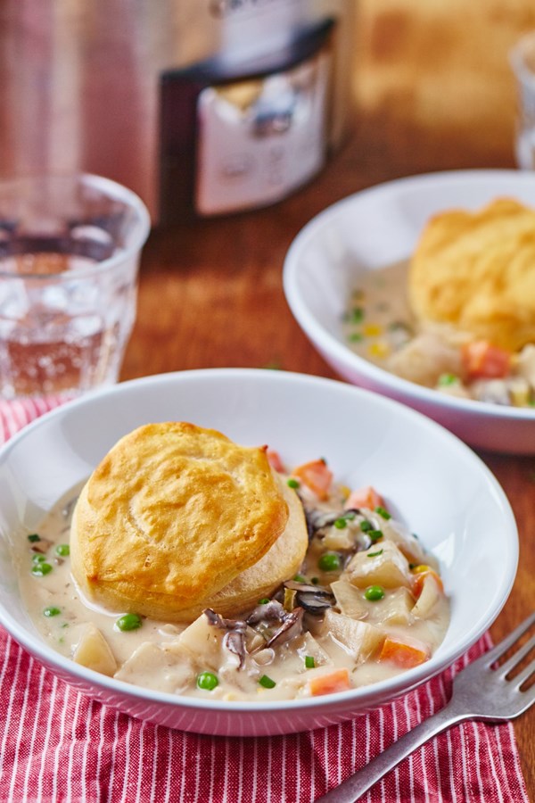Slow cooker veggie pot pie