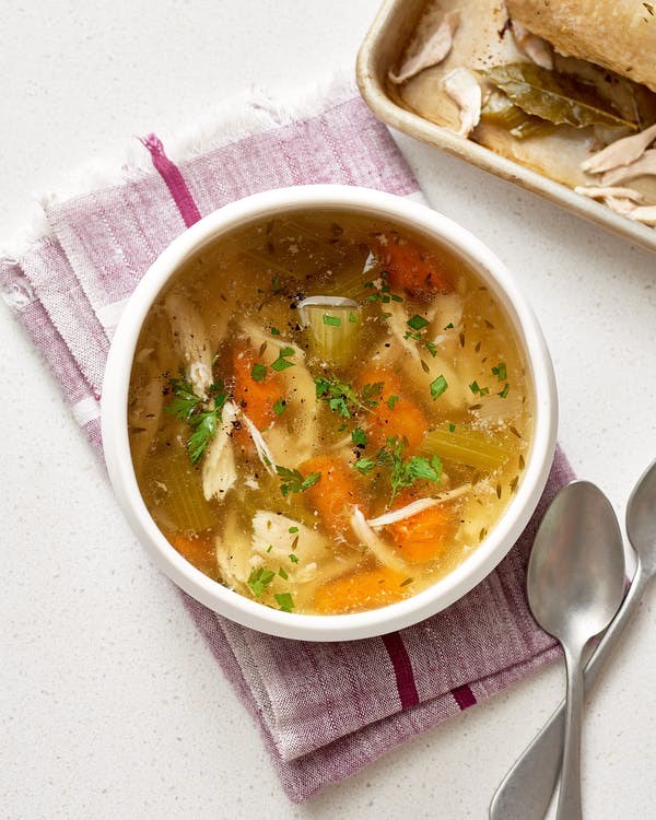 Slow cooker whole chicken chicken soup