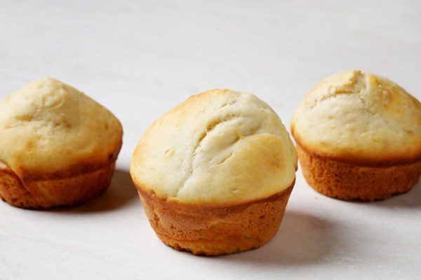 Slow-rise, no-knead soft white (or soft light wheat) rolls